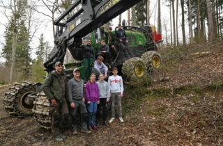 Harvester 1b Warth Handler-2023 Copyright Mück Harvester 1b Warth Handler-2023 Copyright Mück