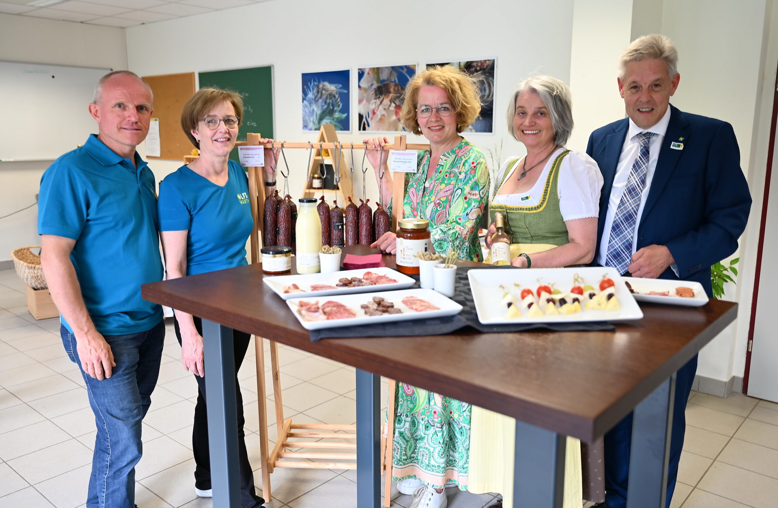 Rund 1.000 Besucherinnen und Besucher bei traditioneller Schmankerlverkostung