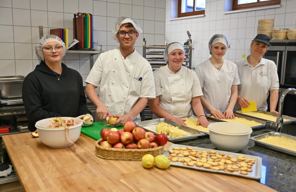 Mehlspeisen in feinster Handarbeit hergestellt