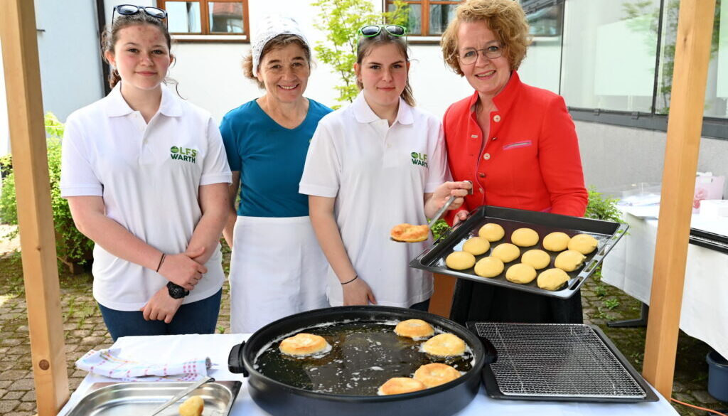 Warth-Bauernkrapfen-24 zugeschnitten