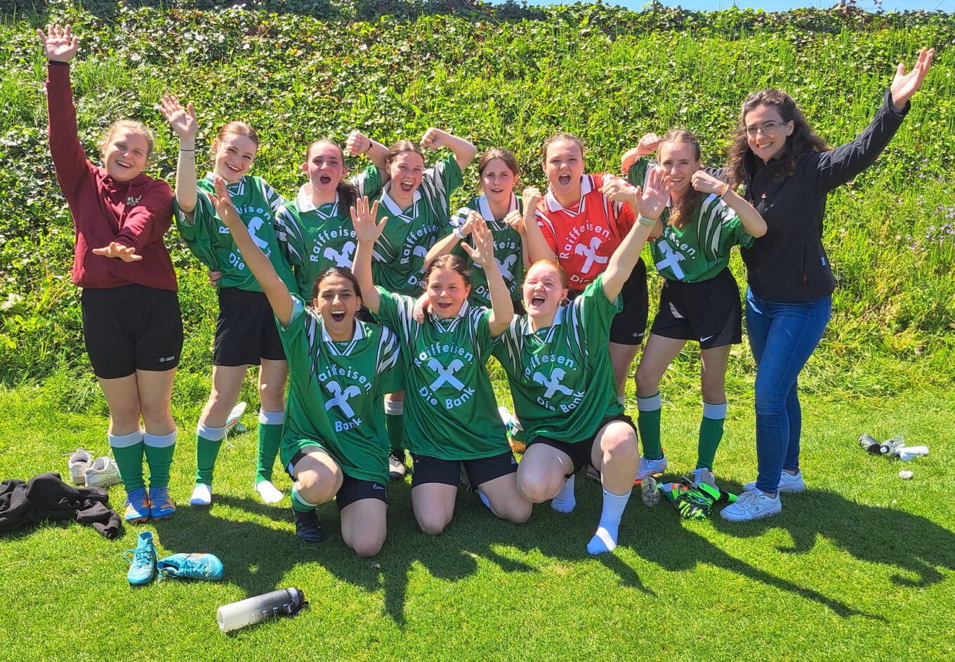 Mädchen holen NÖ Meistertitel bei Fußballturnier zum vierten Mal in Folge Mädchen holen NÖ Meistertitel bei Fußballturnier zum vierten Mal in Folge