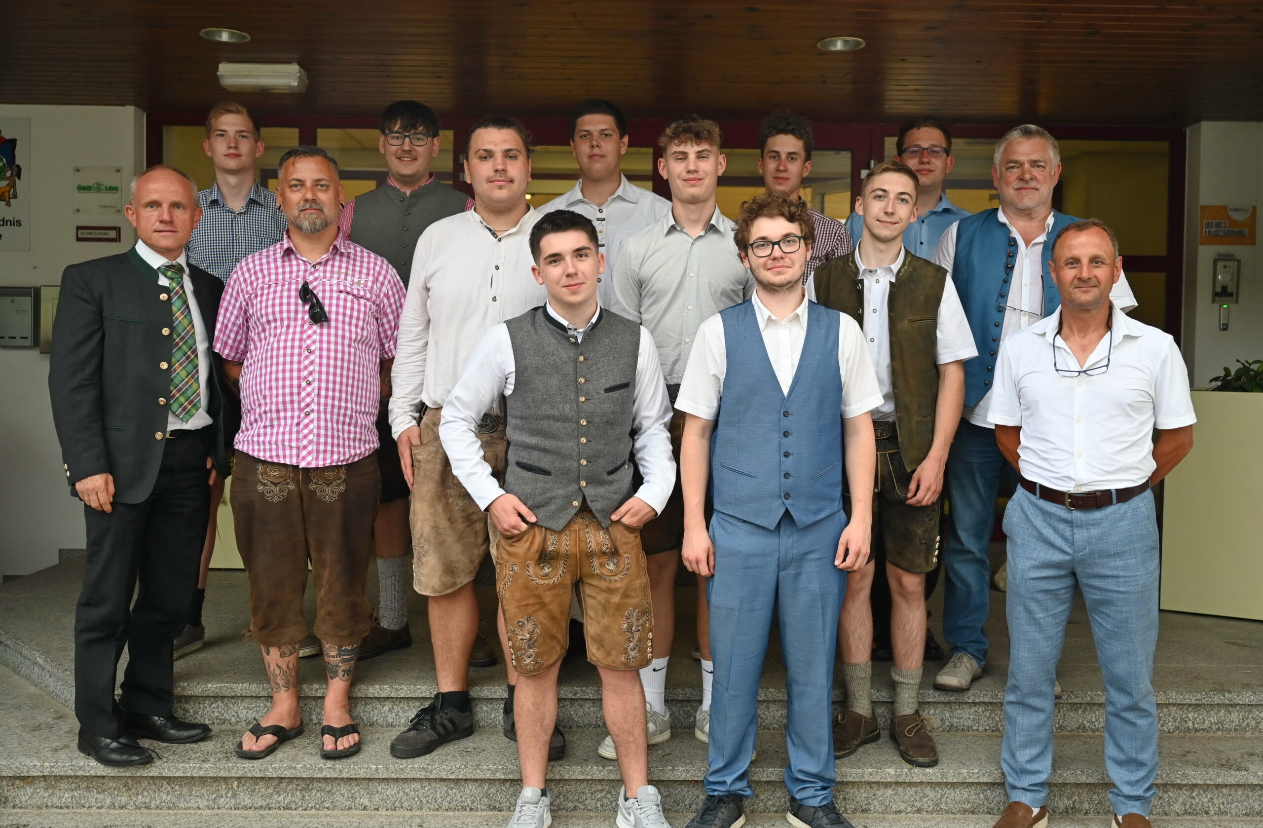Metaller-Abschluss-Warth-25+ Metaller-Abschluss-Warth-25+