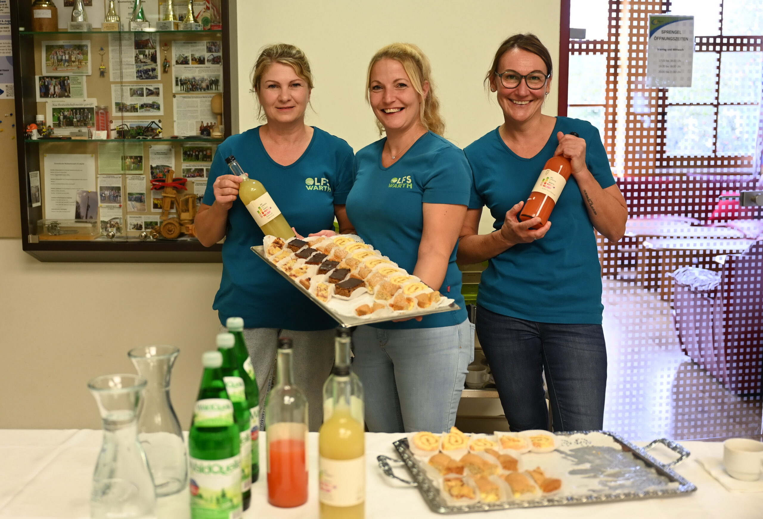 Buffet-Damen+