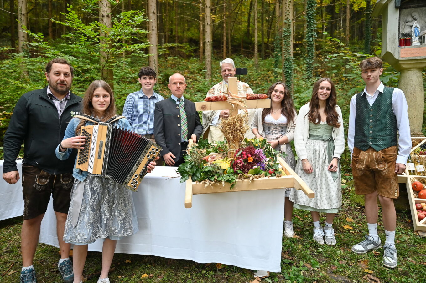 Traditionelle Erntedankfeier Traditionelle Erntedankfeier