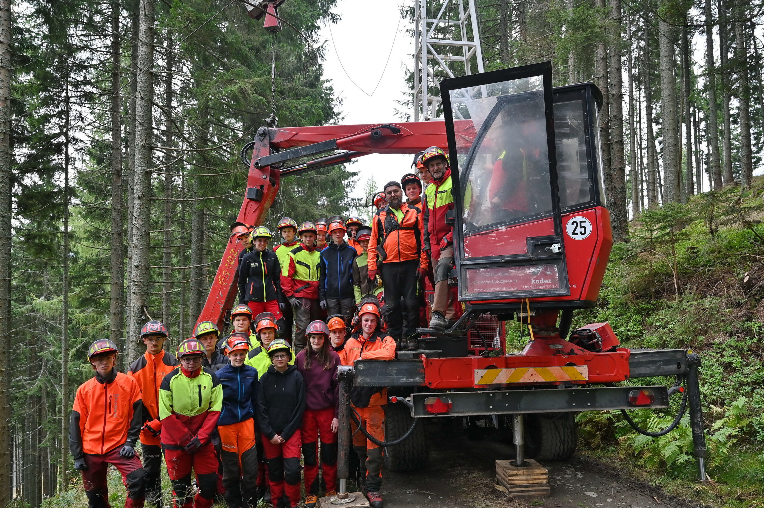 Forstpraxis hautnah: Seilkran bei Holzernte im Einsatz