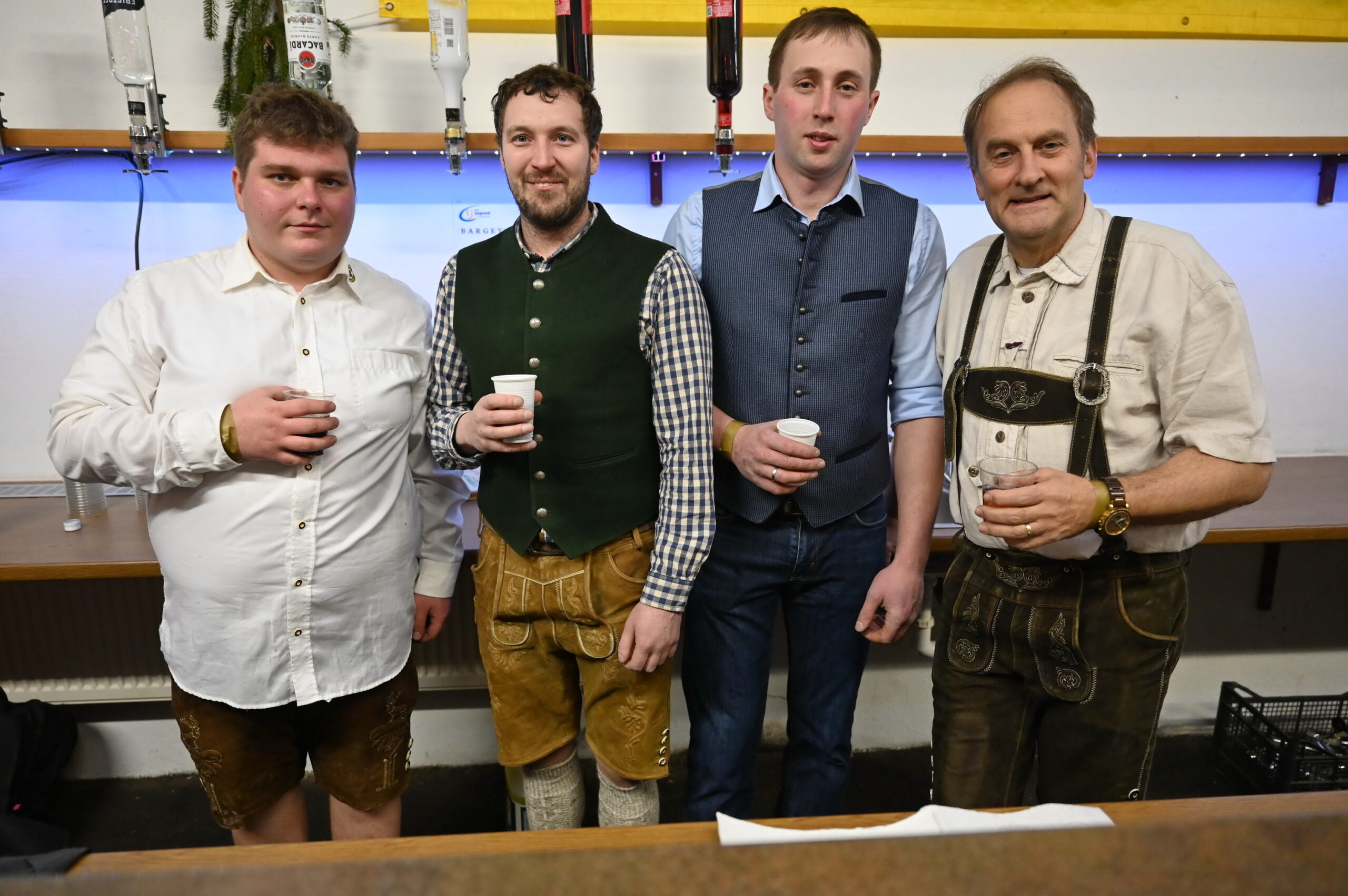 Absolventenbar-PA-26 Copyright Mück Absolventenbar-PA-26 Copyright Mück